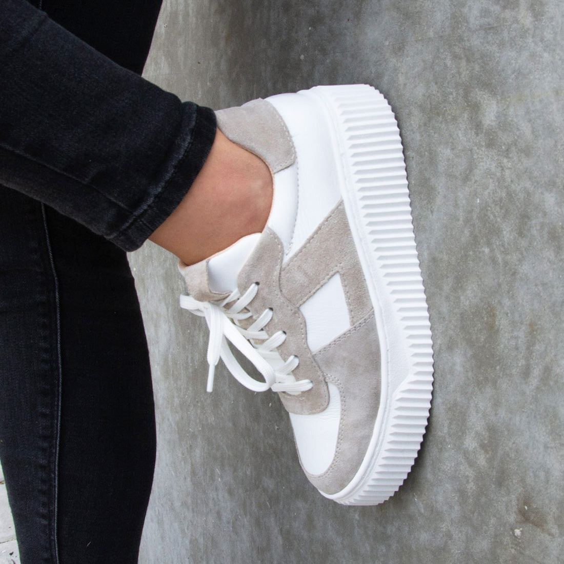 Női sneaker Looke GINETTE
