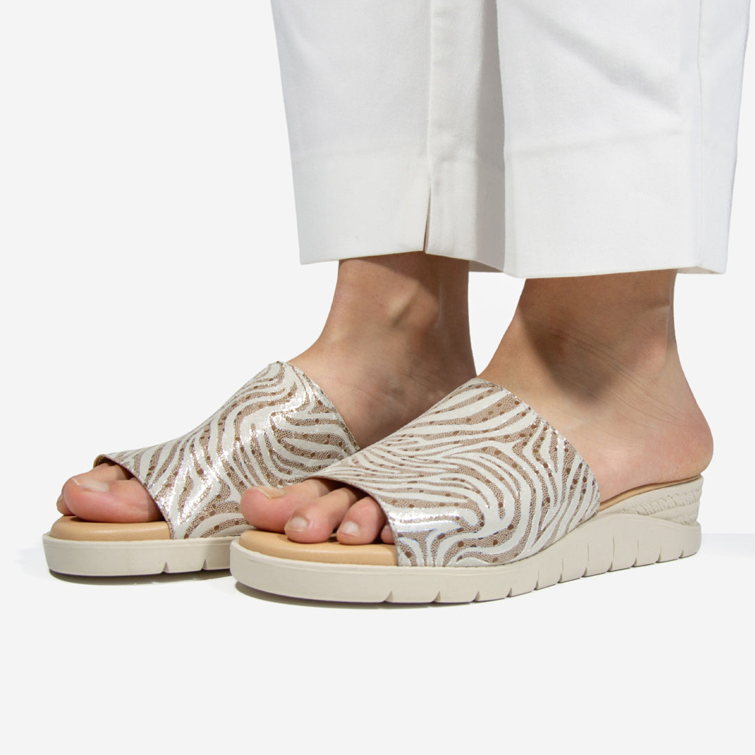 Női papucs Looke LAURENCIA